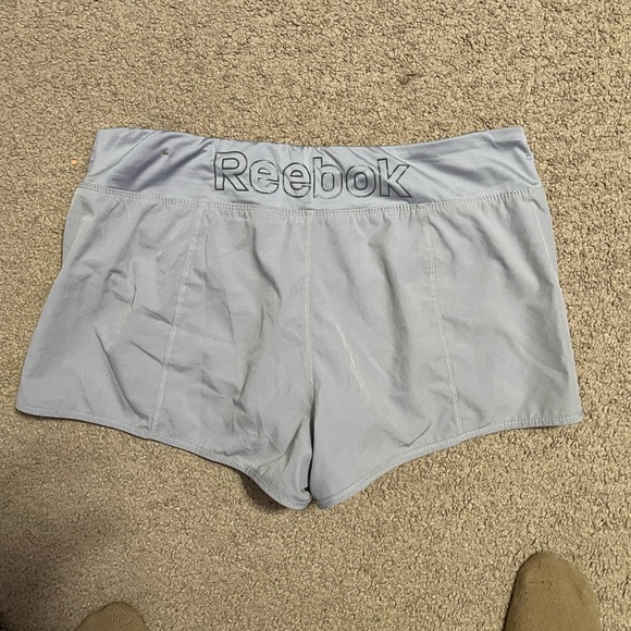 Reebok running shorts - Picture 2 of 3